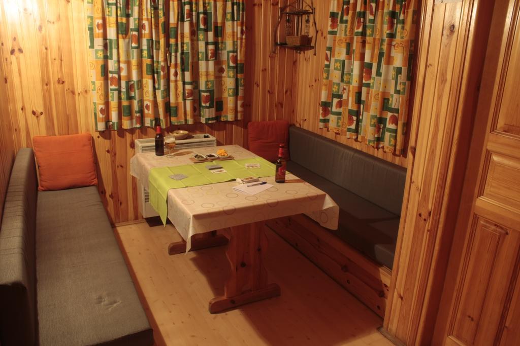 Camping Boneta 巴鲁尔拉 客房 照片